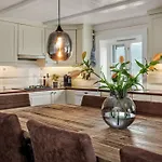 Вилла Stamp And Sauna! Small Farm With Fantastic View!