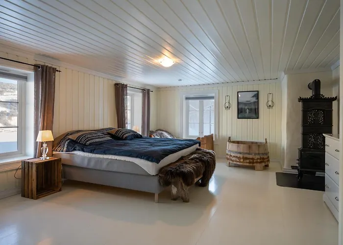 Villa Stamp And Sauna! Small Farm With Fantastic View!